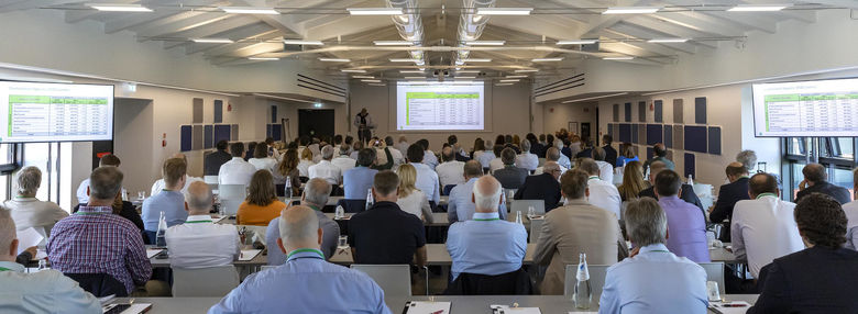 Mehr als 130 Teilnehmer kamen beim EUROSAC-Kongress in Verona zusammen, um sich über die jüngsten Entwicklungen in der europäischen Papiersackbranche auszutauschen.