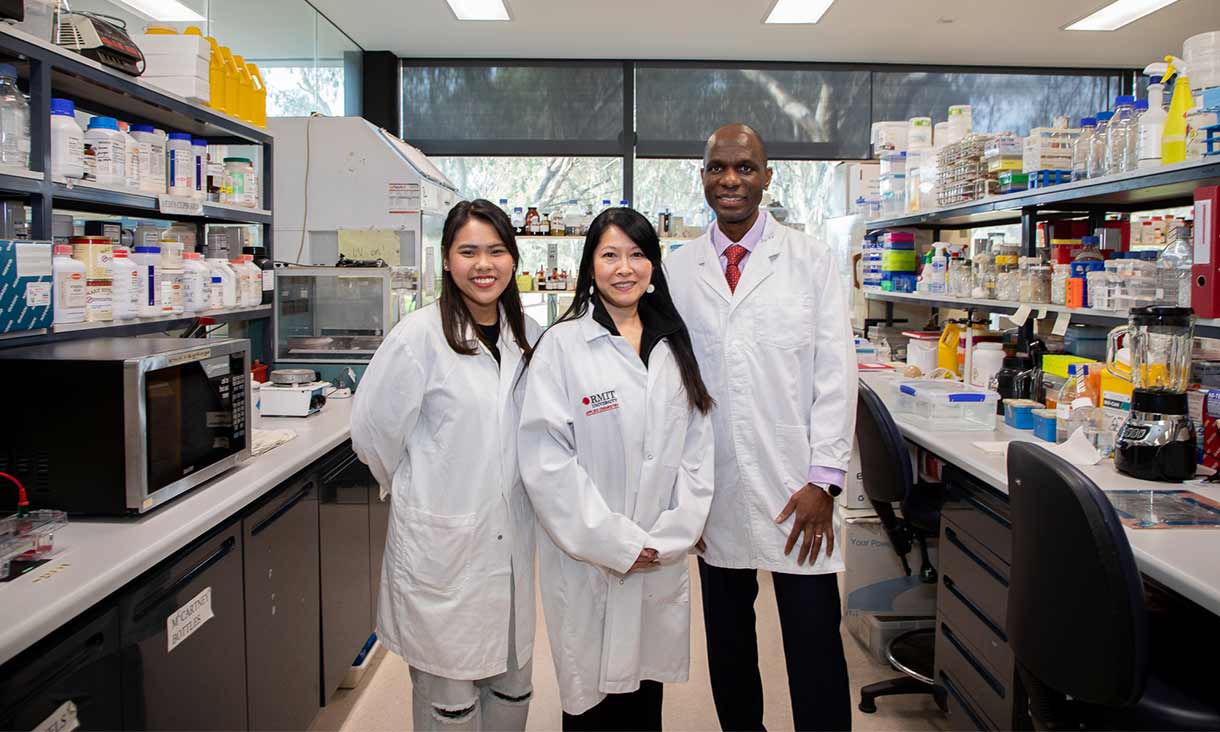The research team Nattanan (Becky) Chulikavit (left), Associate Professor Tien Huynh (middle) and Associate Professor Everson Kandare (right) in their lab at RMIT’s Bundoora campus