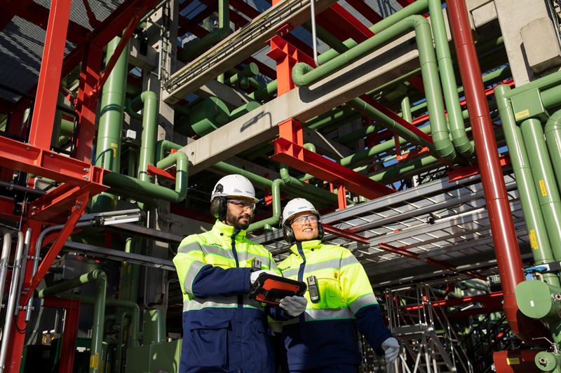 Die Raffinerie von Neste in Porvoo hat bisher erfolgreich mehr als 6.000 Tonnen verflüssigten Kunststoffabfall verarbeitet