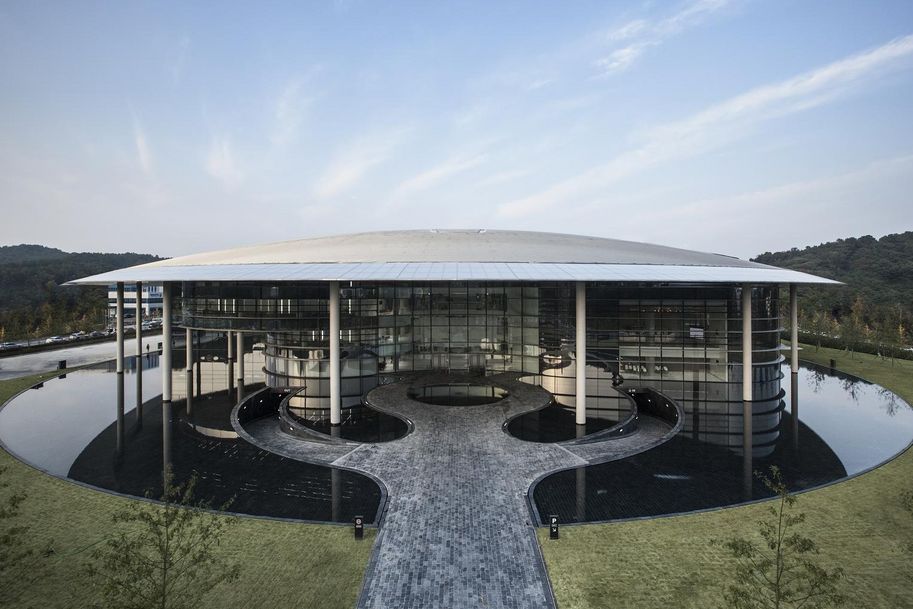 The Hankook Technodome is the new global R&D-Center of the premium tyre maker.