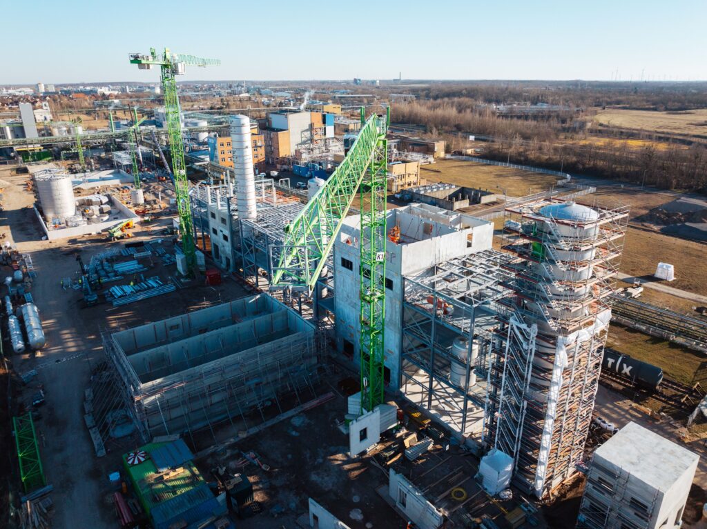 In the future, Verbio will manufacture renewable specialty chemicals based on rapeseed oil methyl ester in the world’s first large-scale ethenolysis plant.