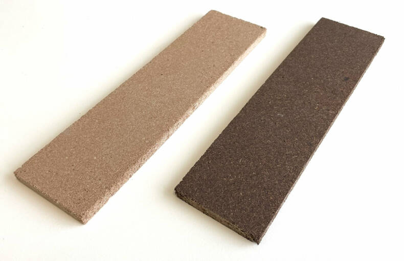 100% bio-based panel materials based on 90% beech wood dust (left) or 90% oak wood dust (right) and 10% polyhydroxyalkanoate