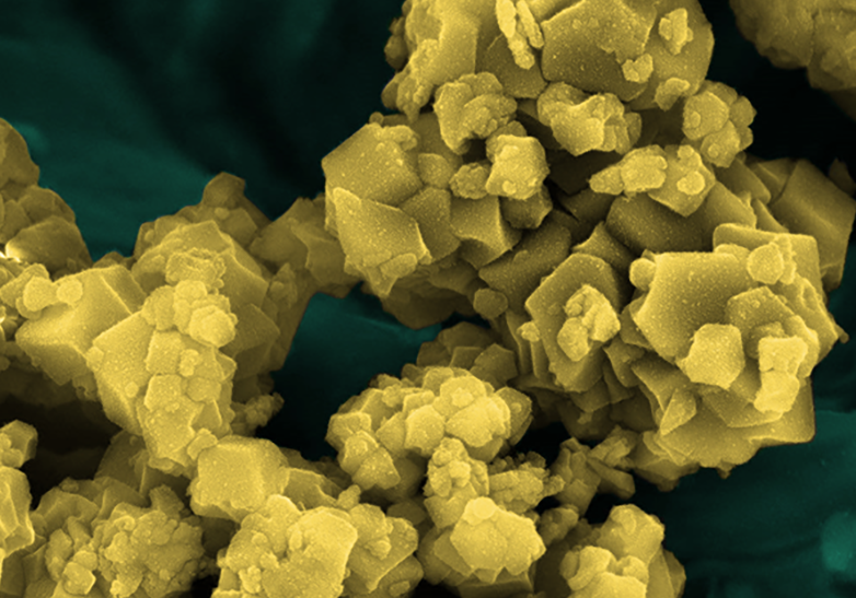 Synthetic carbons inside a sodium-ion battery
