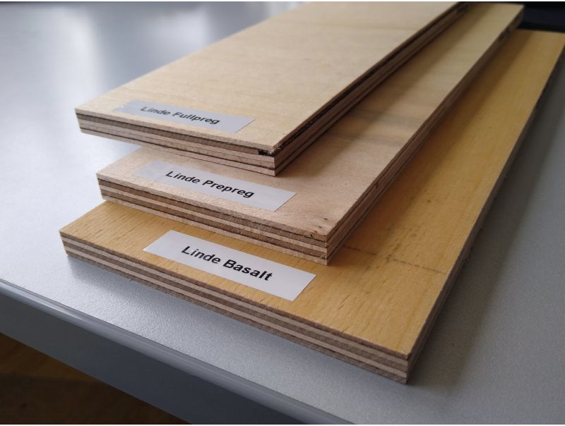 m Projekt MatLeicht wurden verschiedene Varianten leichter Spanplatten erstellt und untersucht.
