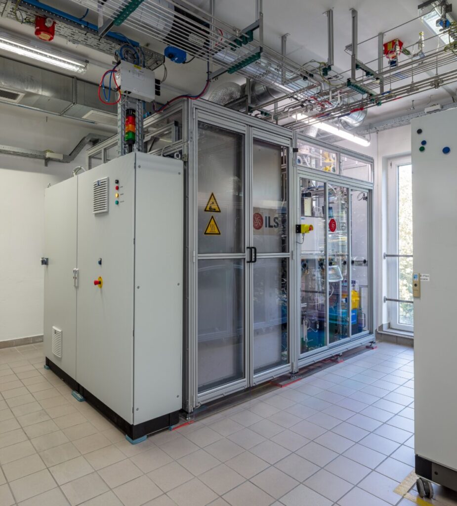 Pyrolysis oil testing laboratory
(c) Borealis