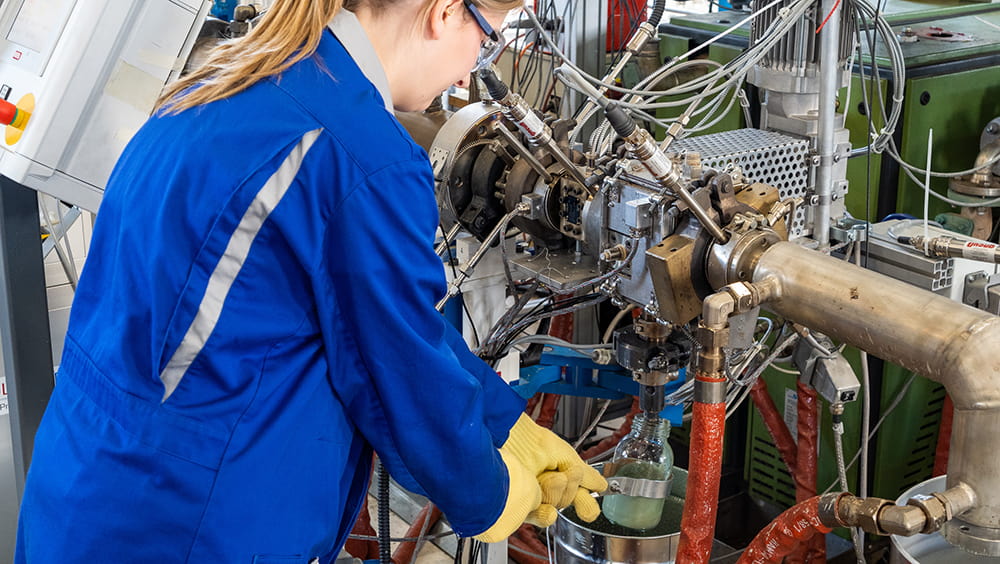 Sampling of reaction products from the continuous chemical recycling process.
