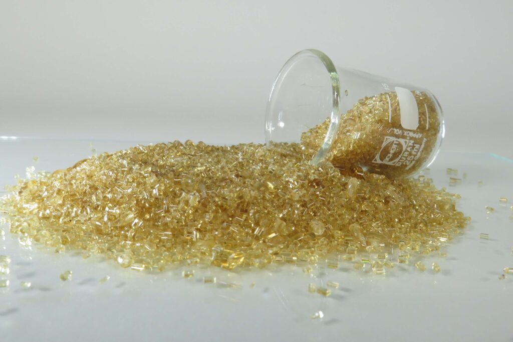 Flame-retardant PEF granulate. Photo: DITF