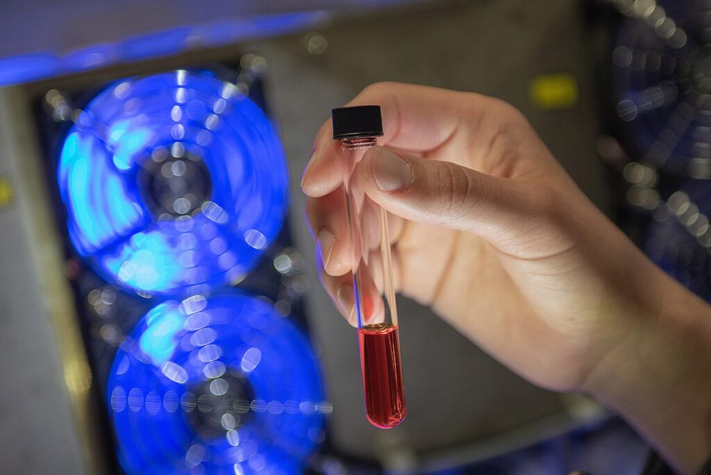 Sample tube with light-active substance