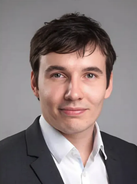 Dipl.Ing Christopher vom Berg
Feedstock & Economy, Renewable Carbon Policy & Strategy, Sustainability
