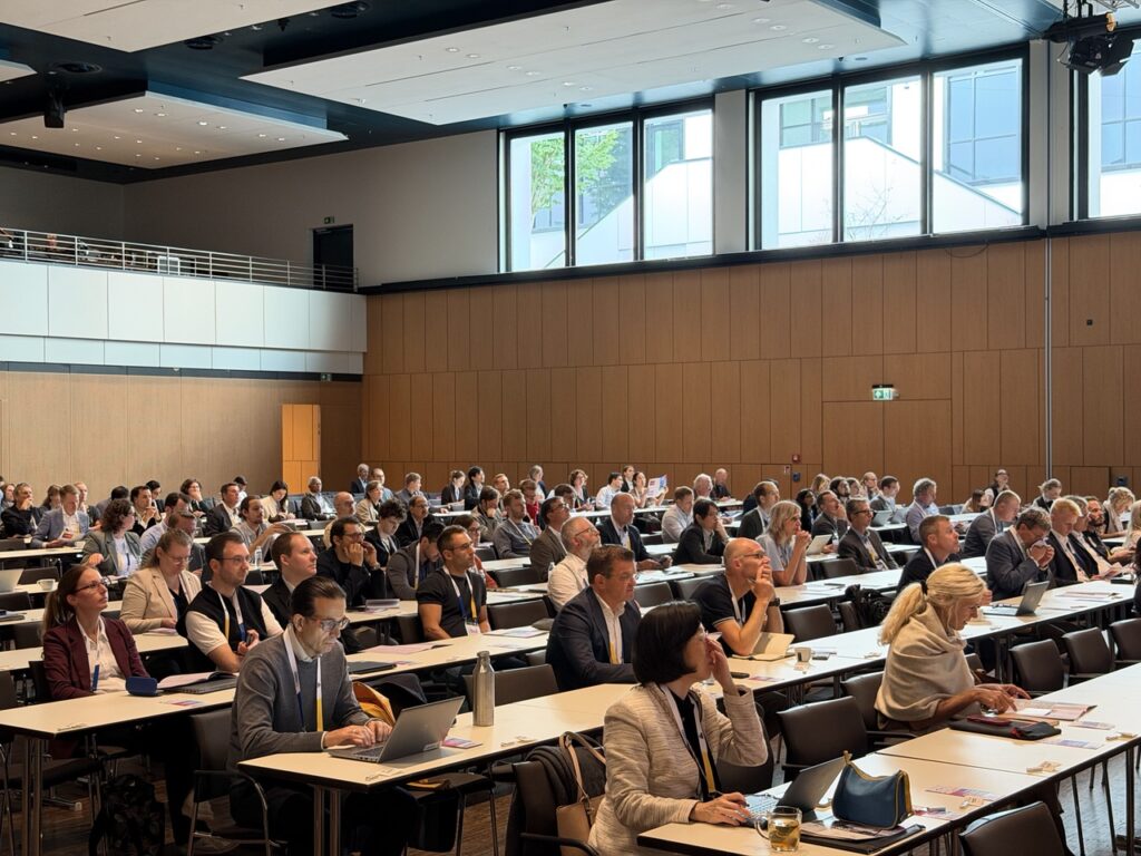 Teilnehmer der Renewable Materials Conference, Eröffnung