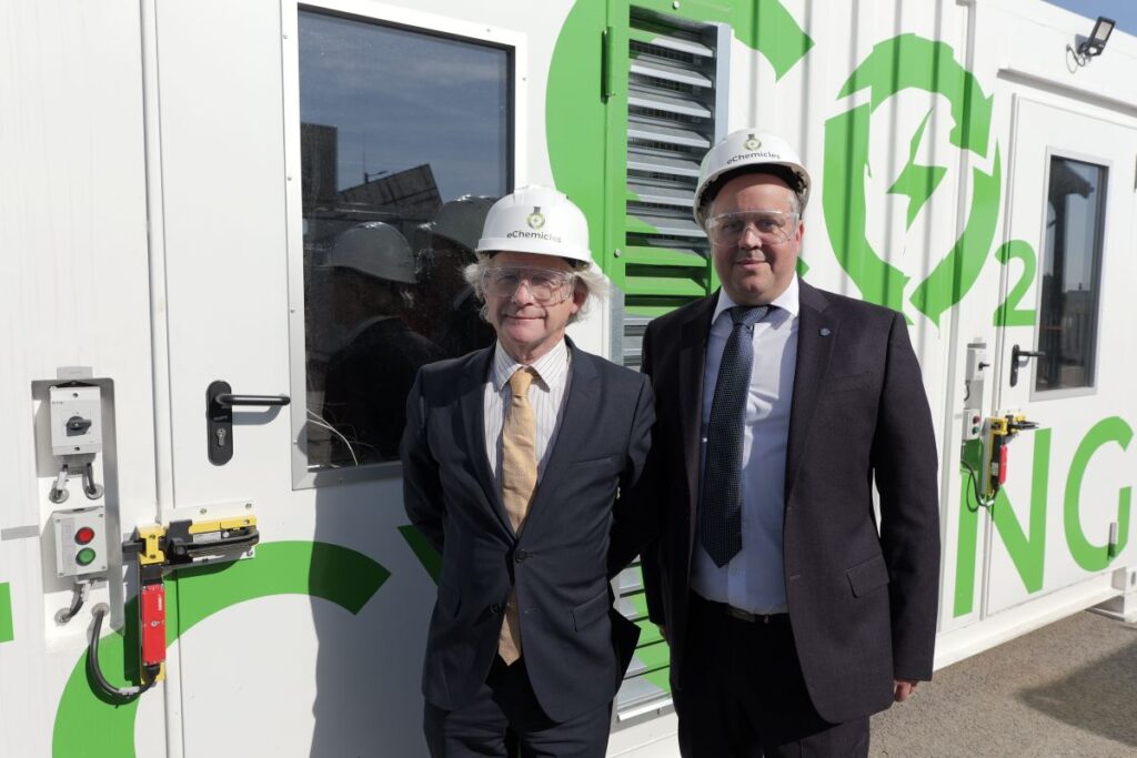 From left: Michiel Scheffer, President of the European Innovation Council (EIC) Board and Dr. Csaba Janáky, CTO, Co-Founder, and Chairman of the Board of eChemicles, who is also an EIC Ambassador