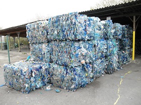 PET-bottles-recycling