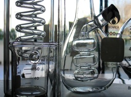 laboratory-glassware-1239490-639x474