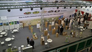 Look at the booth of bioeconomy at the Hannover Fair 2016. source: FNR/Elke Bandung