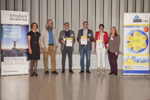 Award Ceremony Innovation Award „Bio-based Material of the Year 2017“ (v.l. Gordana Hofmann-Jovic, Sponsor InfraServ Knapsack (DE); Michael Carus, nova-Institut (DE); Eduardo Gordillo, Bio-Lutions (DE); Tuomas Mustonen, Paptic (Fl); Janin Wascinski, Phytowelt (DE); Asta Partanen, nova-Institut (DE) (Source: nova-Institut)