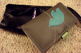 Vegan_Purse_and_Wallet